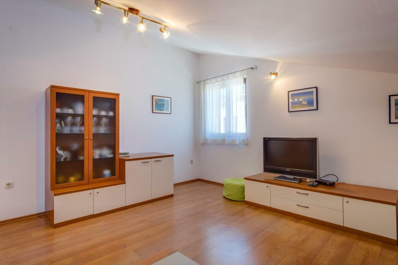 Apartman Anamarija Mali Lošinj Εξωτερικό φωτογραφία